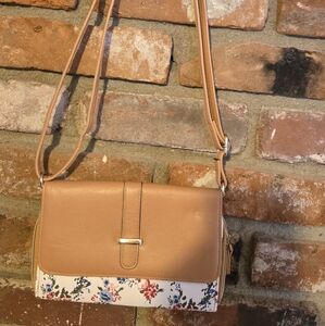 Elegant Floral and Tan Faux-Leather Crossbody Bag